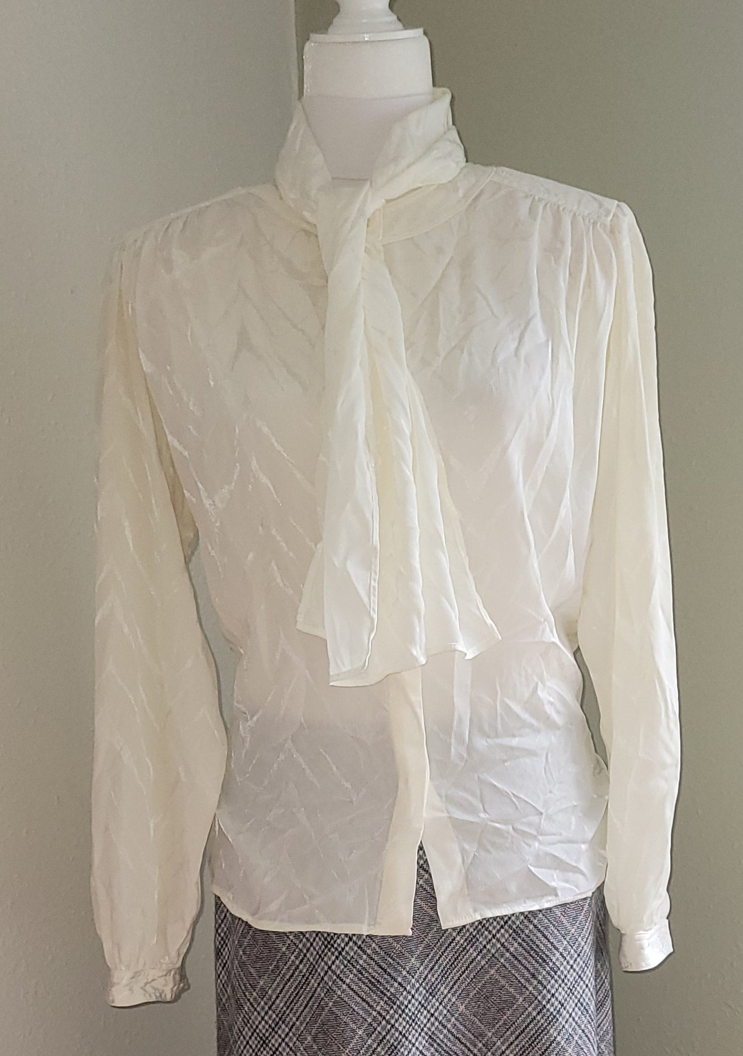 Vintage Ivory Tie-Neck Blouse with Shoulder Pads