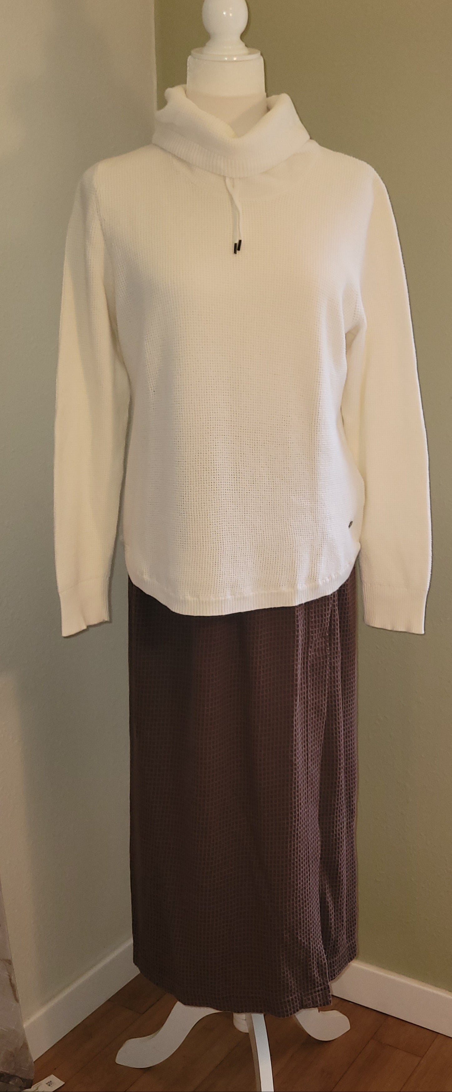 Ivory Waffle-Knit Turtleneck Sweater