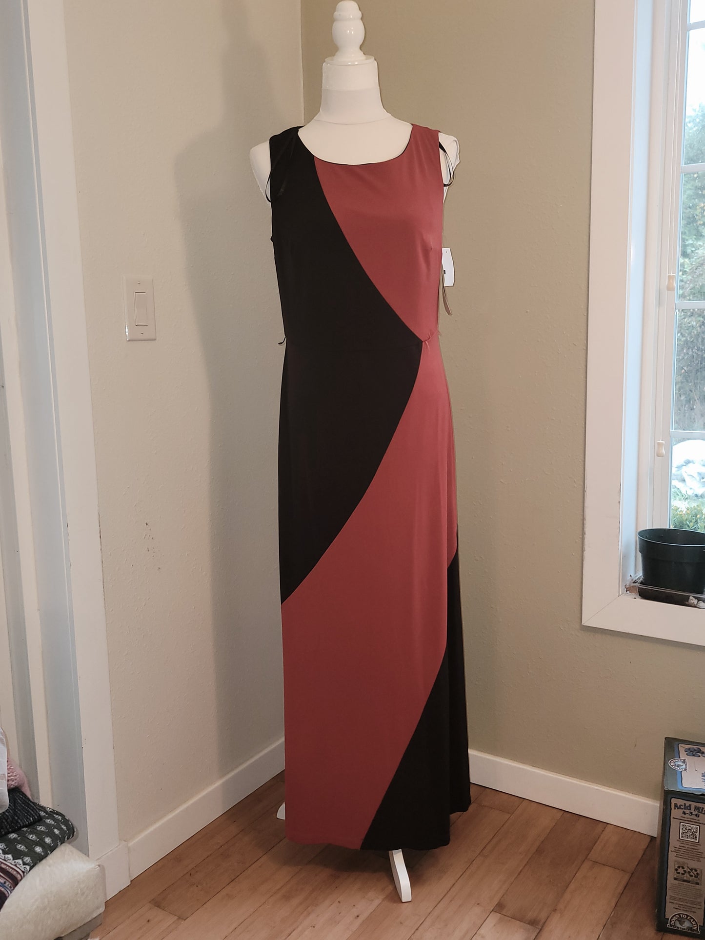 Two-Piece Pumpkin & Espresso Maxi Ensemble