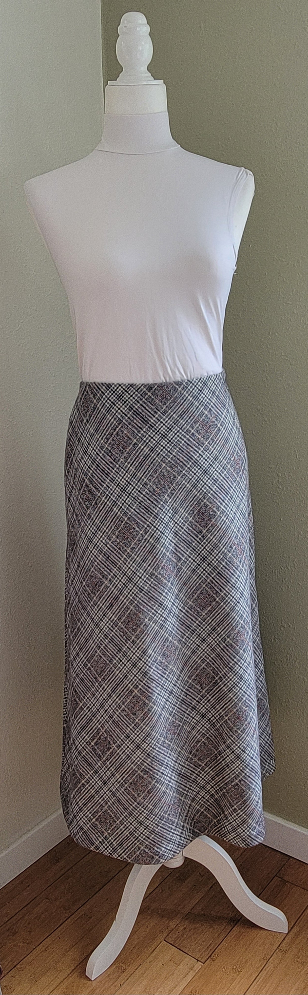 Heritage Glen Plaid Wool-Blend Midi Skirt