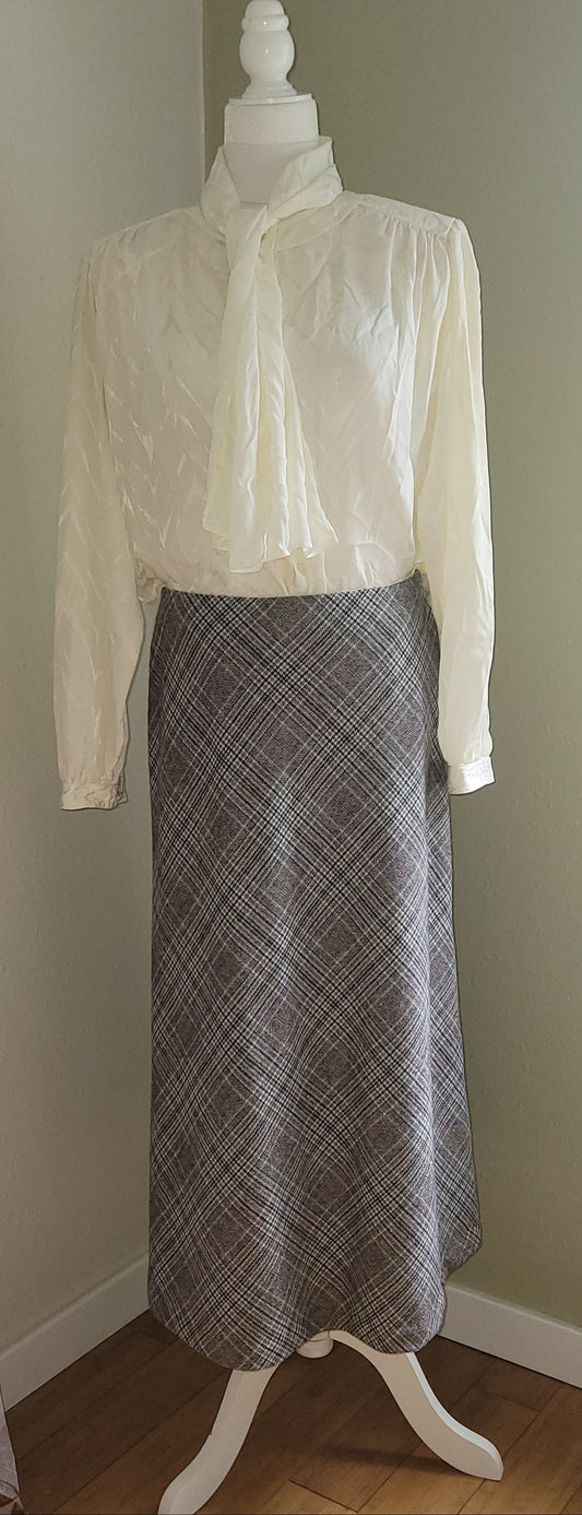 Vintage Ivory Tie-Neck Blouse with Shoulder Pads