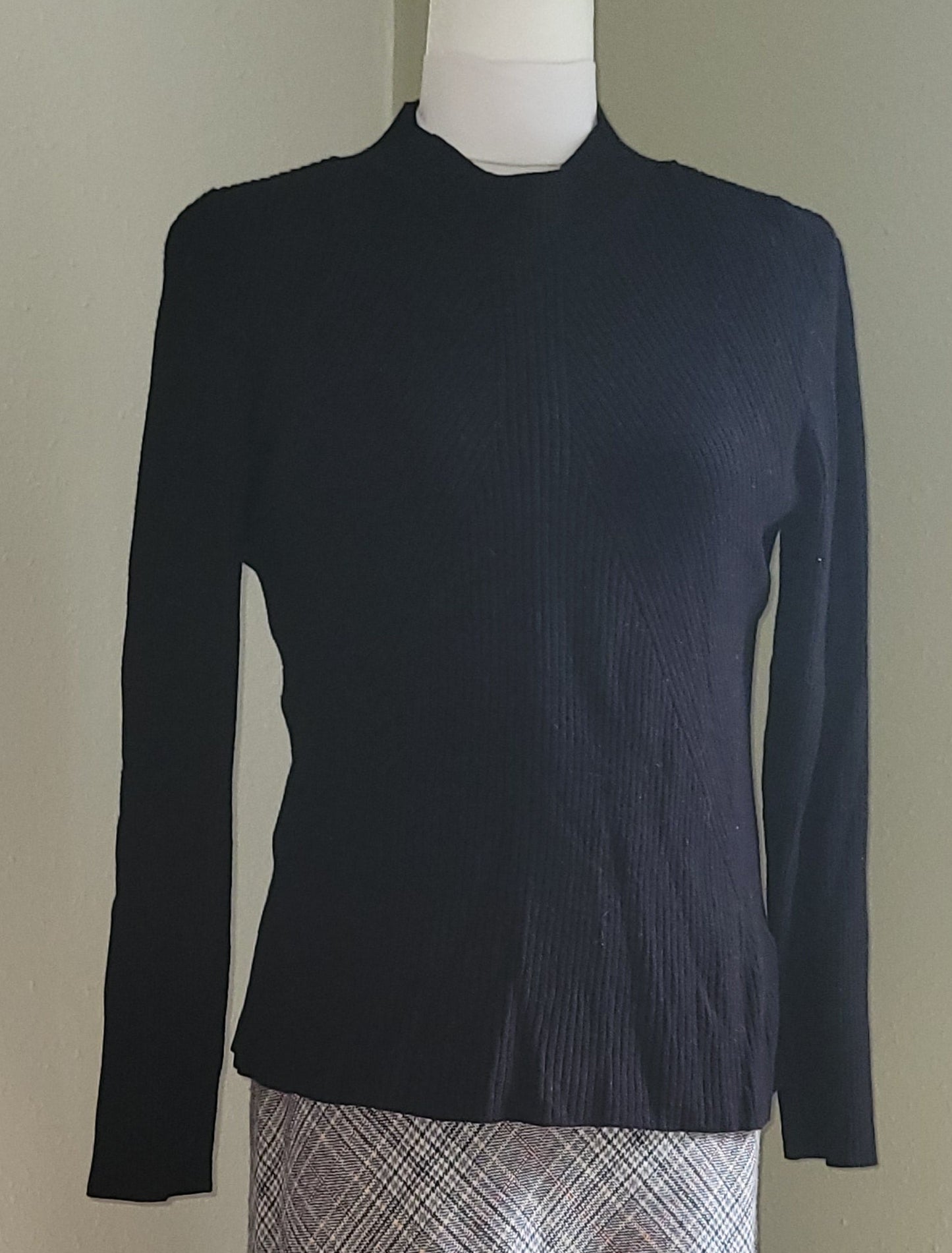 Classic Black Ribbed Turtleneck Sweater