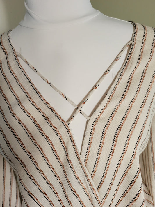 Faith & Asher Cream Stripe Blouse – Soft Lines & Effortless Ease