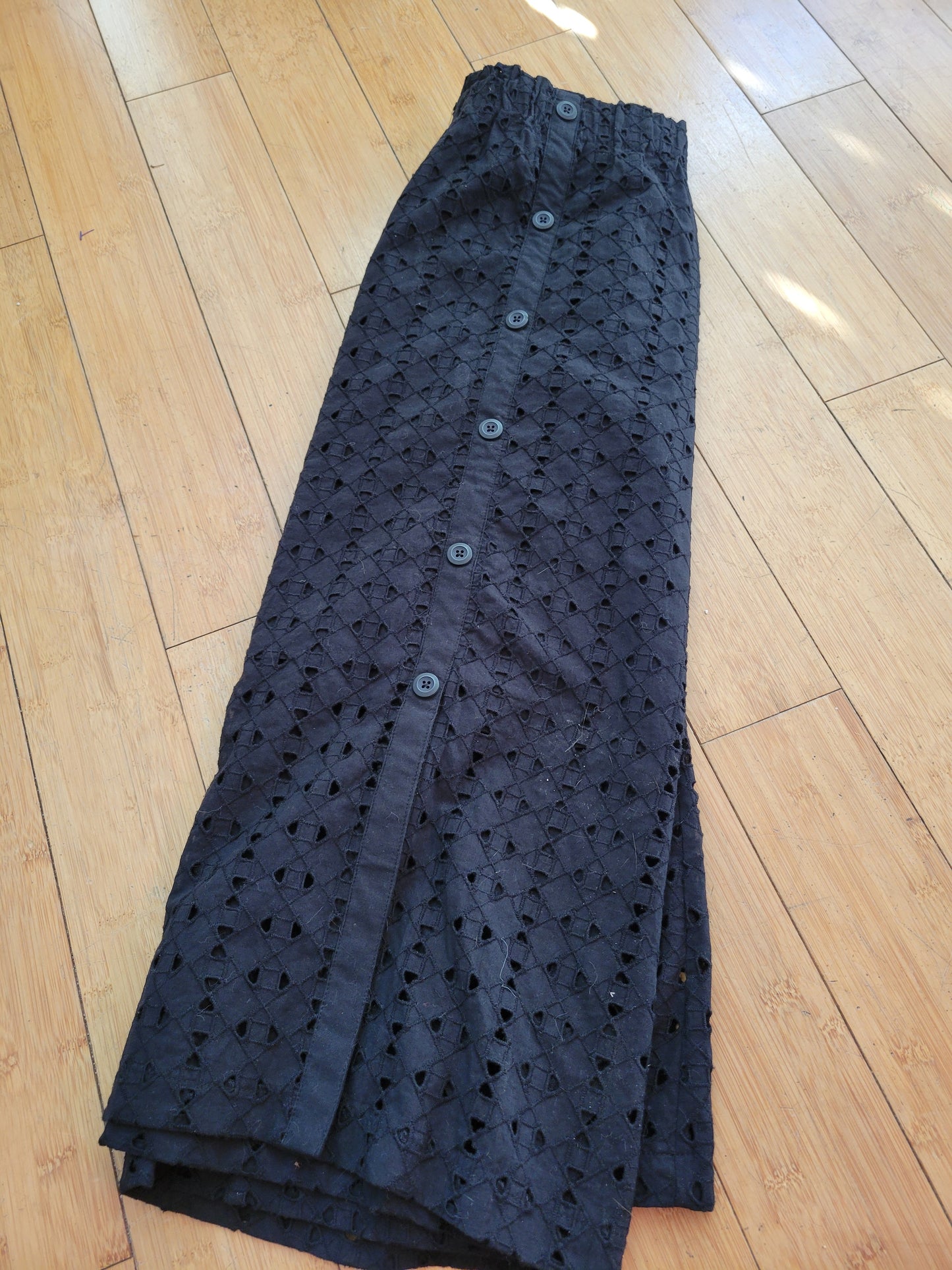 Mossimo Black Eyelet Midi Skirt